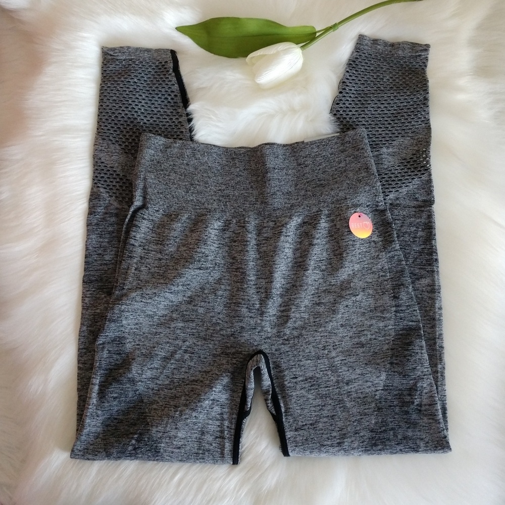 LOWEST(SET) PINK VS TIGHT LEGGING M+SPORTS BRA M - Picture 2 of 8